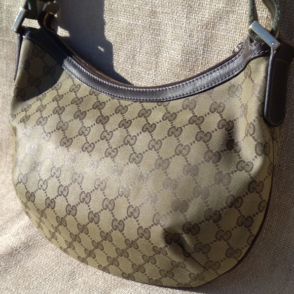 Gucci GG Monogram Web Medium Crossbody Bag - Picture 7 of 15